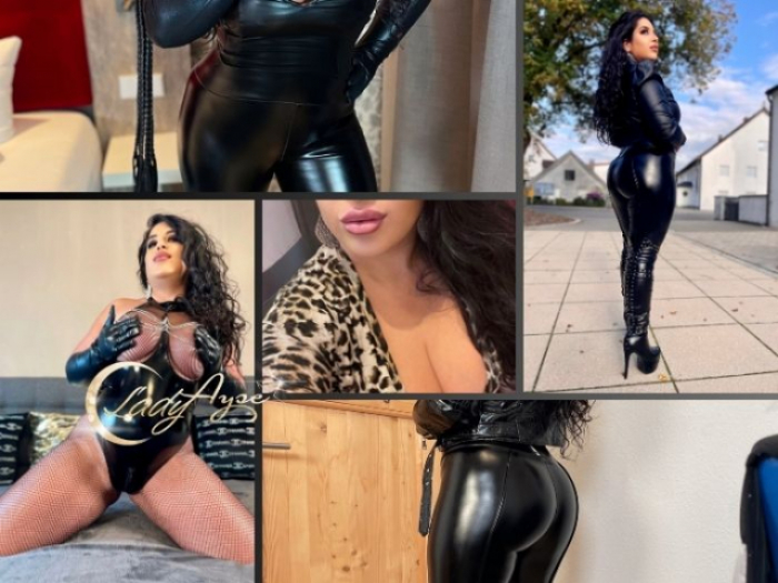 Stiefel und Leder Göttin! Boots and leather goddess!