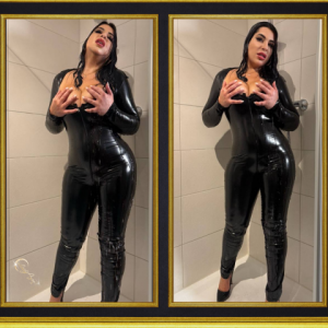 Wetlook Jumpsuit Domina  Lady Ayse in Lack & Dusche